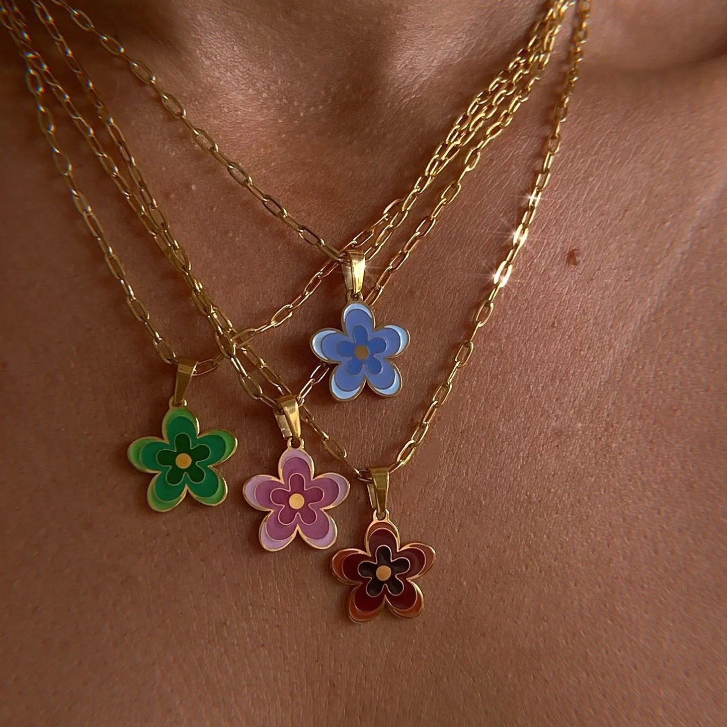 Melody Flower Pendant Necklace
